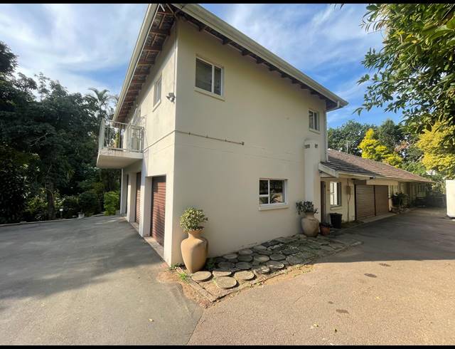 5 BEDROOM HOUSE FOR SALE IN COWIES HILL